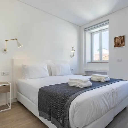 Garcia 28 By Lovelystay * Lisboa